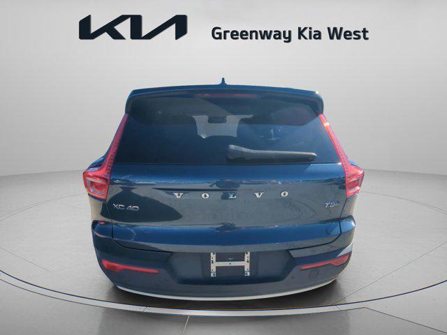 used 2021 Volvo XC40 car, priced at $19,385