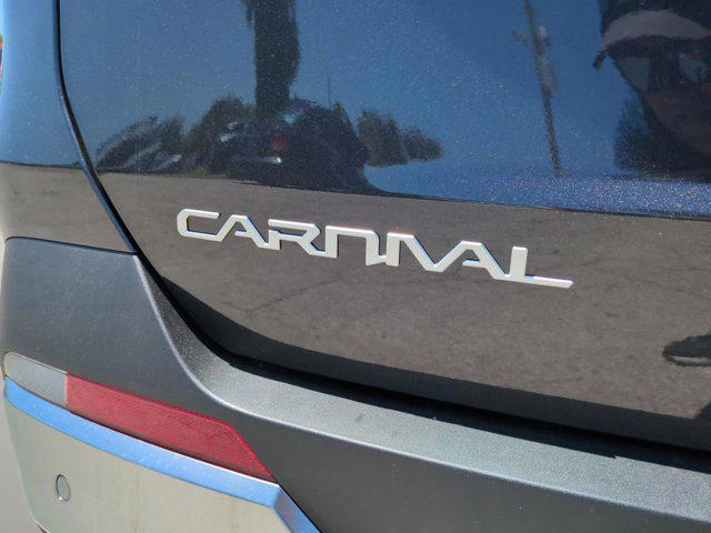 new 2025 Kia Carnival car, priced at $44,244