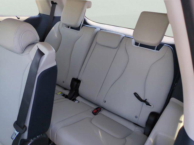 new 2025 Kia Carnival car, priced at $45,220