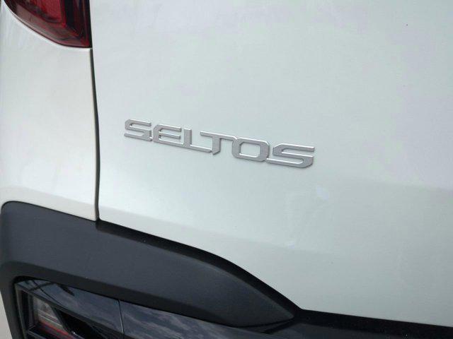 new 2025 Kia Seltos car, priced at $27,060