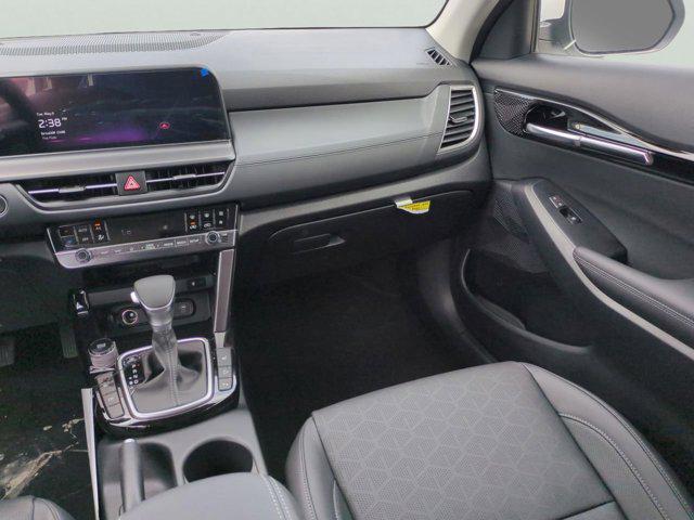 new 2025 Kia Seltos car, priced at $27,060