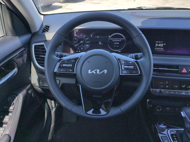 new 2025 Kia Seltos car, priced at $26,281