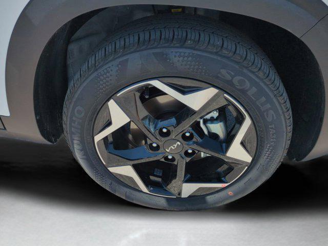 new 2025 Kia Seltos car, priced at $25,970