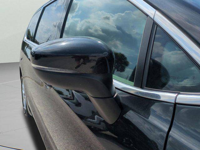 used 2023 Chrysler Pacifica car, priced at $22,880