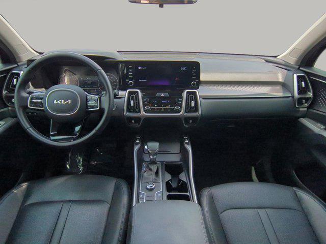 used 2022 Kia Sorento car, priced at $26,995