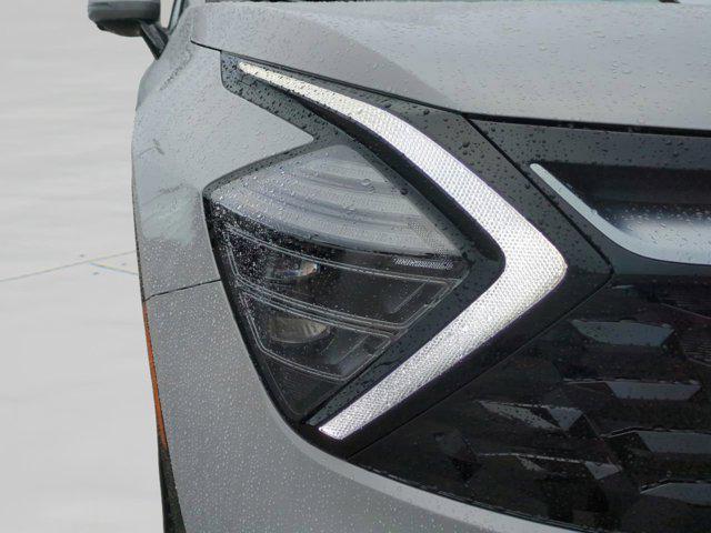 new 2025 Kia Sportage car, priced at $35,338