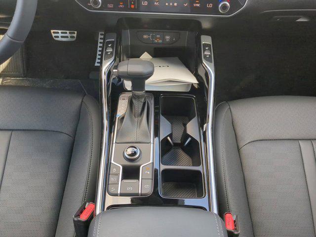 new 2025 Kia Sorento car, priced at $39,913