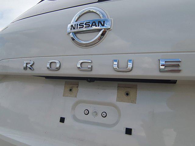 used 2021 Nissan Rogue car, priced at $19,895