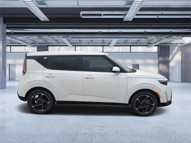 new 2025 Kia Soul car, priced at $25,062