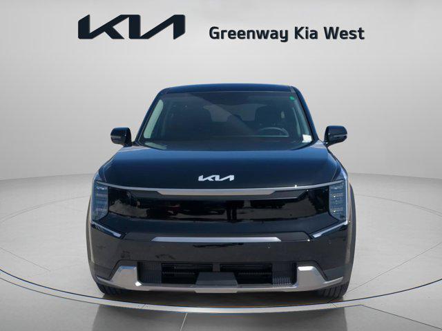 new 2026 Kia EV9 car, priced at $38,876