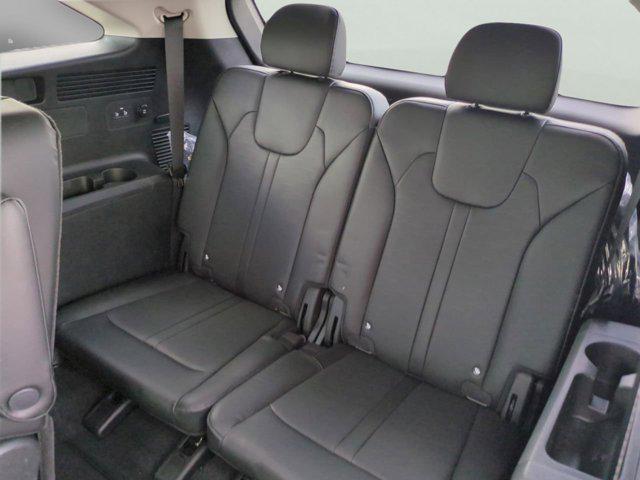 new 2025 Kia Sorento car, priced at $38,617
