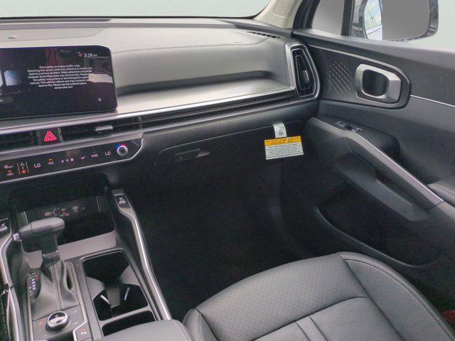 new 2025 Kia Sorento car, priced at $38,617