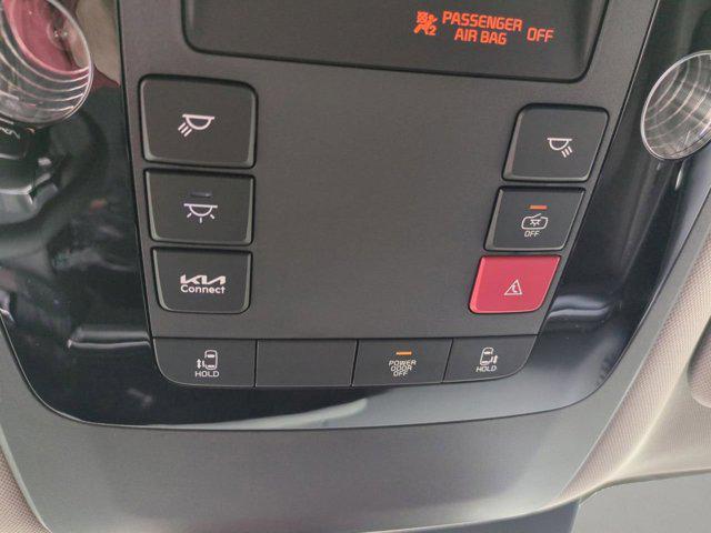 new 2026 Kia Carnival Hybrid car, priced at $42,685