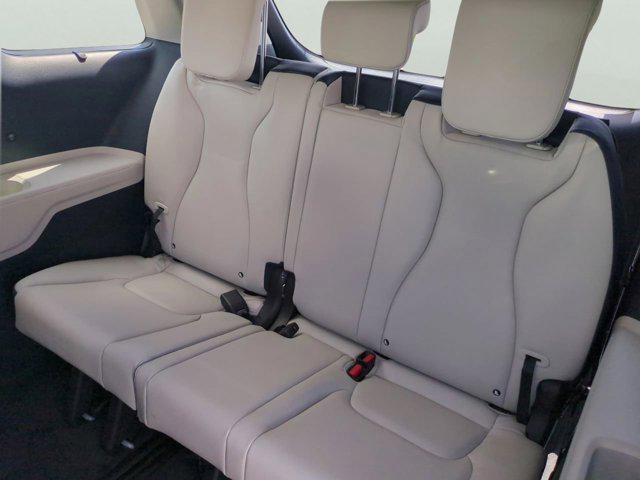 new 2026 Kia Carnival Hybrid car, priced at $43,116
