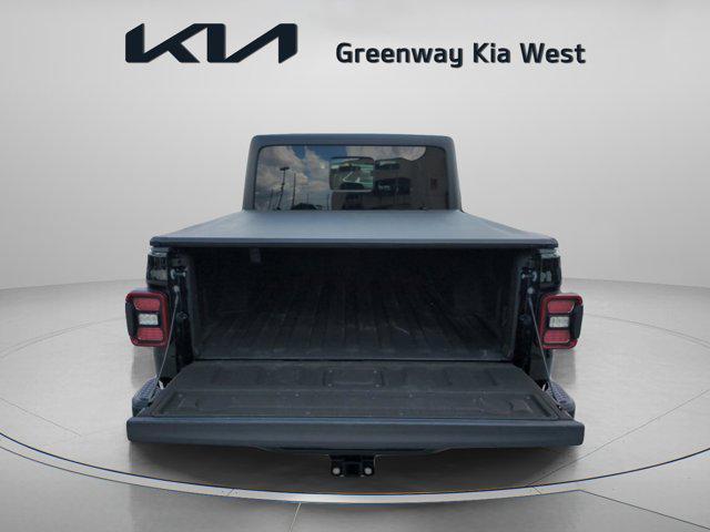 used 2023 Jeep Gladiator car, priced at $38,595