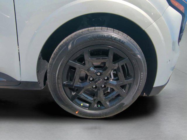 new 2026 Kia Carnival Hybrid car, priced at $47,695