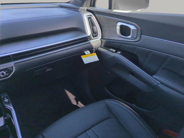 new 2025 Kia Sorento car, priced at $44,928