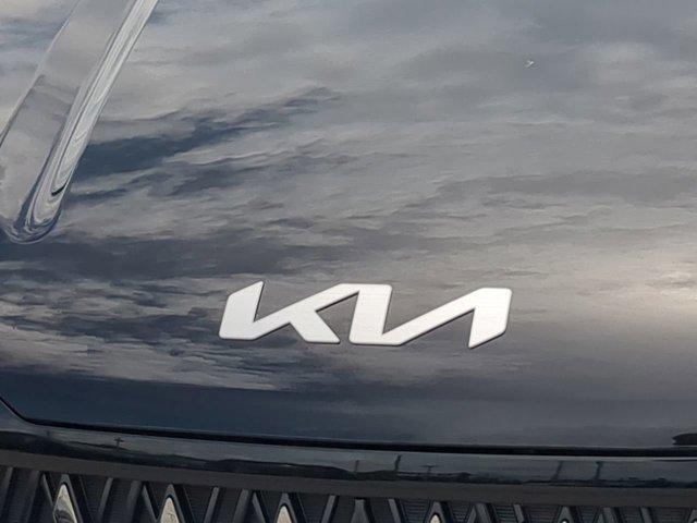 new 2025 Kia Carnival car, priced at $40,136