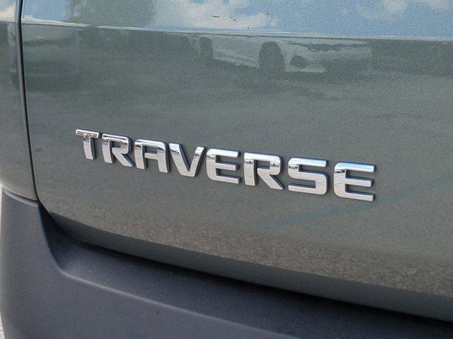 used 2022 Chevrolet Traverse car, priced at $23,785