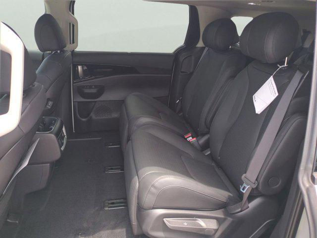 new 2026 Kia Carnival car, priced at $52,785