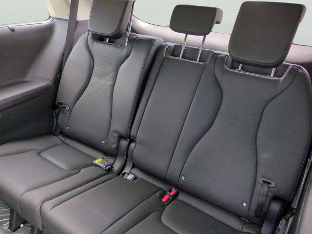 new 2026 Kia Carnival car, priced at $52,785