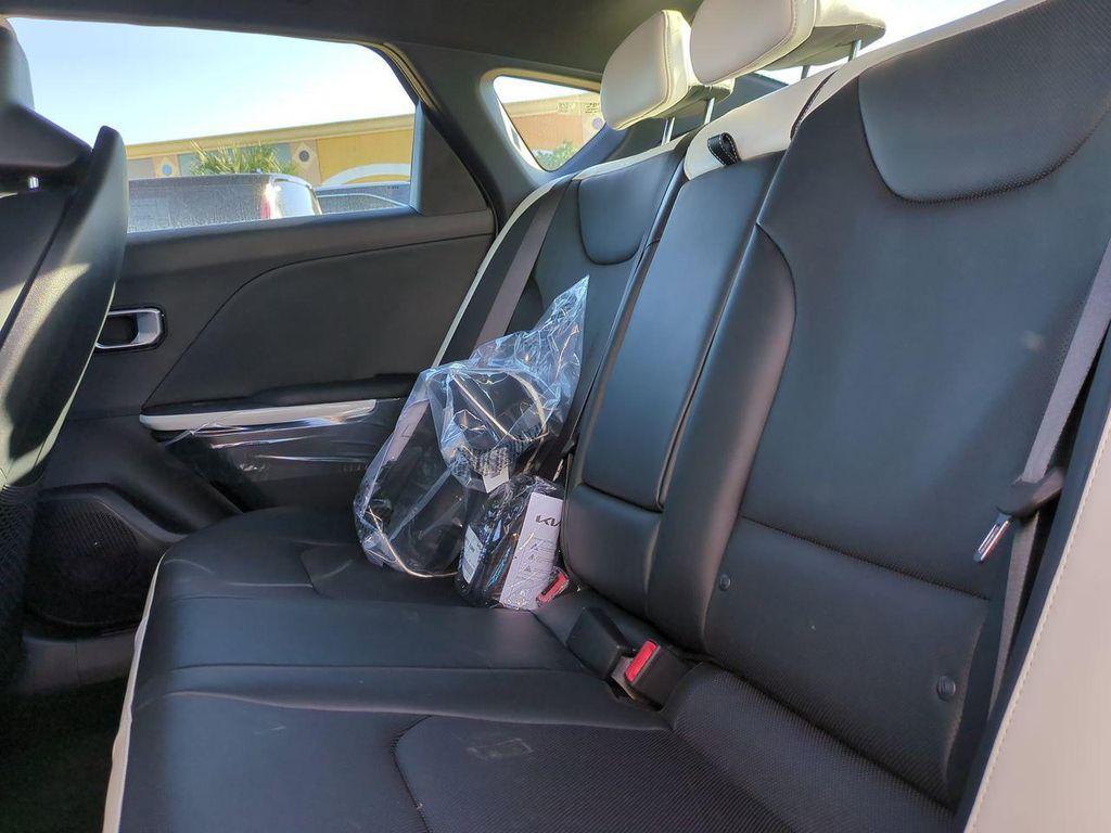 new 2025 Kia K4 car, priced at $26,575