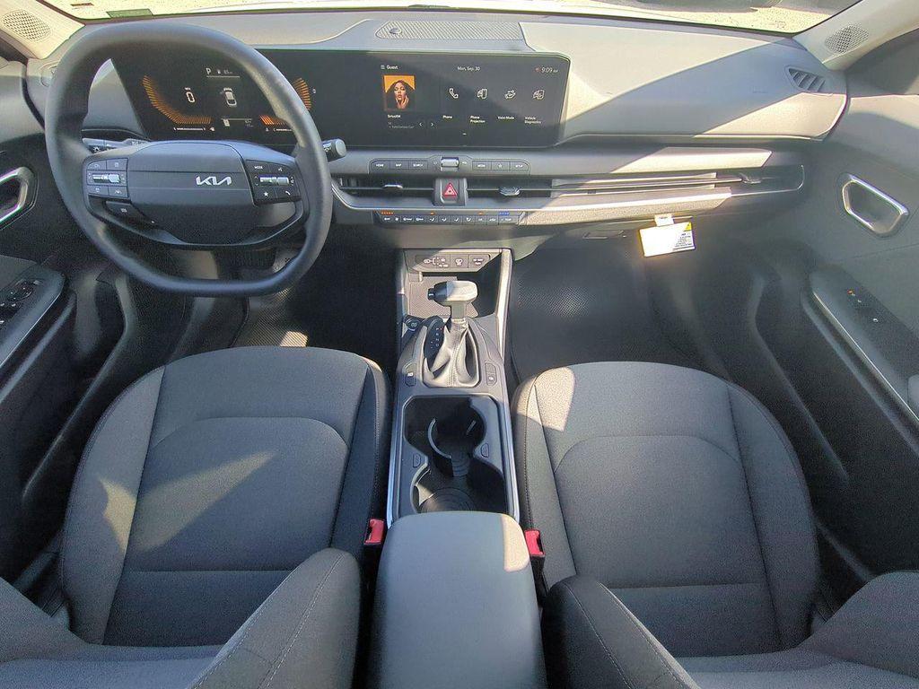 new 2025 Kia K4 car, priced at $23,004