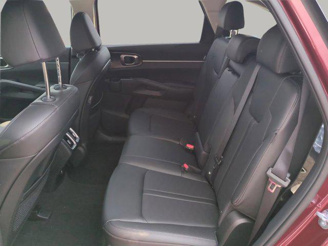 new 2025 Kia Sorento car, priced at $34,173