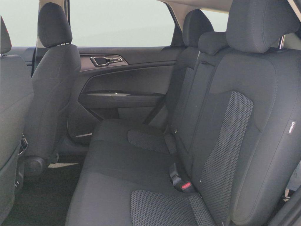 new 2026 Kia Sportage Hybrid car, priced at $29,595