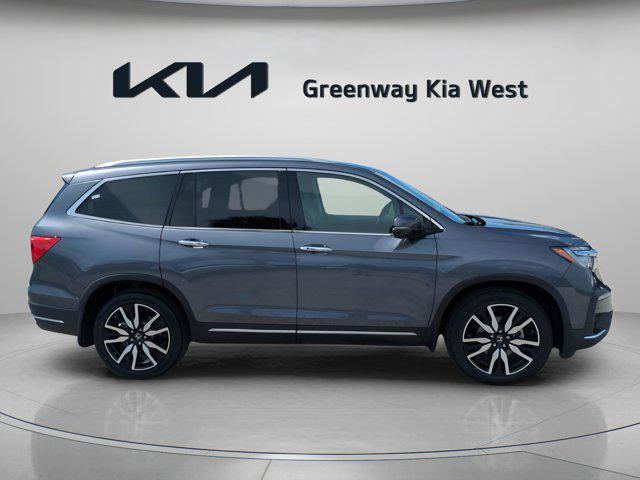 used 2022 Honda Pilot car, priced at $33,671