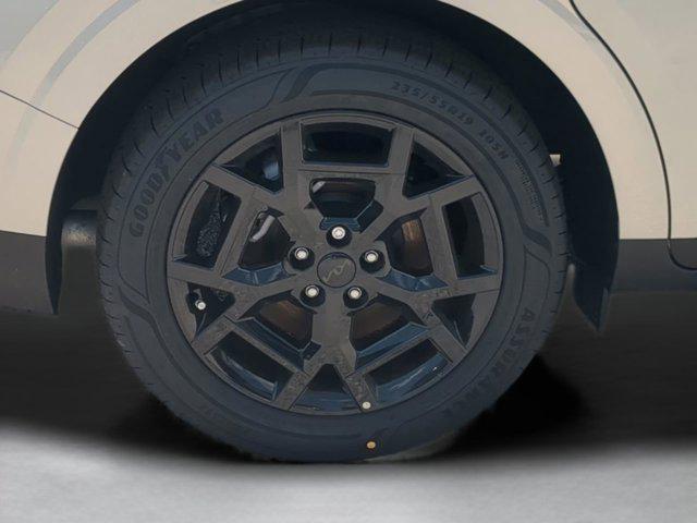 new 2025 Kia Carnival car, priced at $48,944