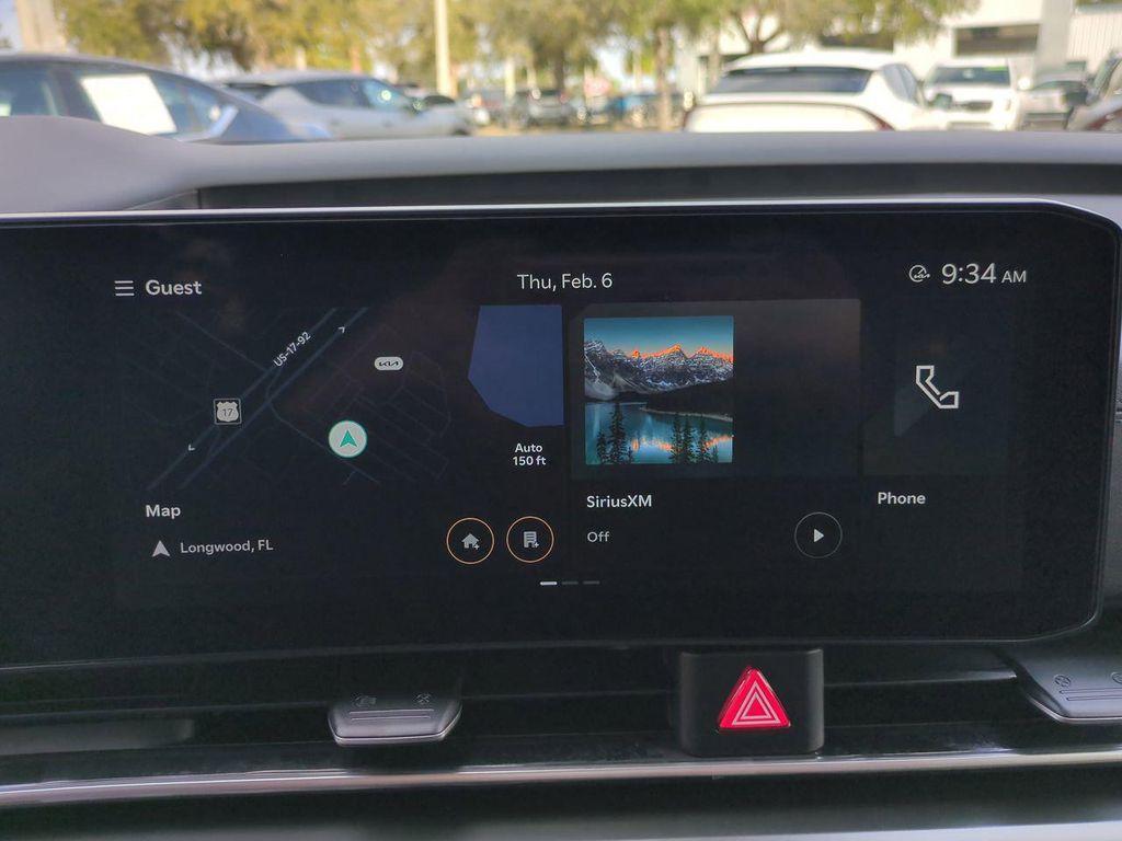 new 2025 Kia Carnival car, priced at $52,600