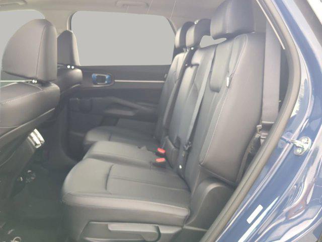 new 2025 Kia Sorento car, priced at $35,409