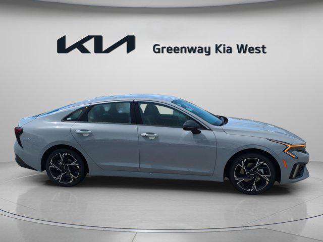 new 2025 Kia K5 car, priced at $28,582