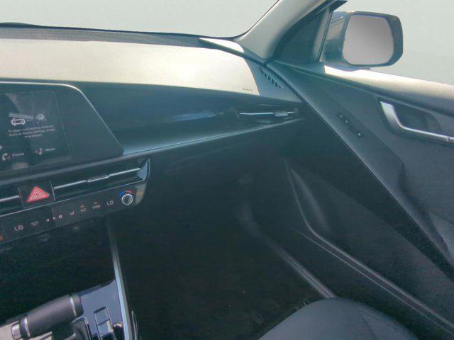 new 2025 Kia Niro car, priced at $25,247