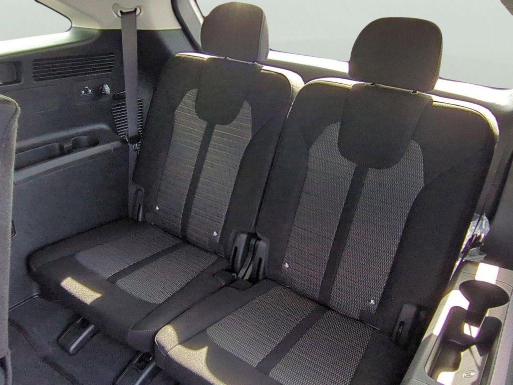 new 2026 Kia Sorento car, priced at $31,959