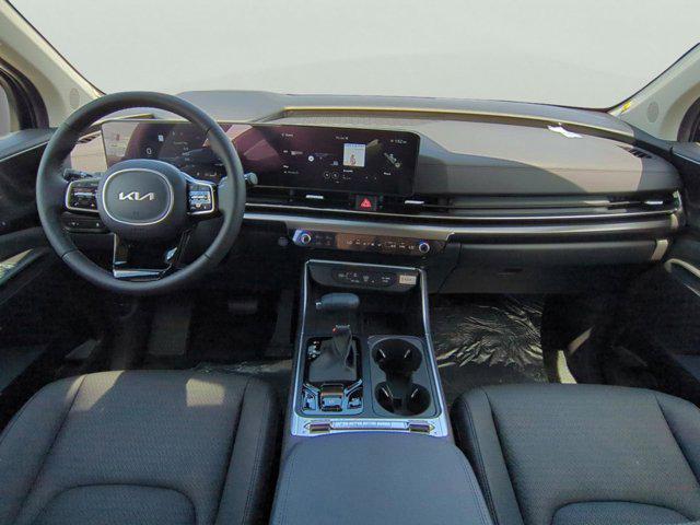 new 2026 Kia Carnival car, priced at $52,785