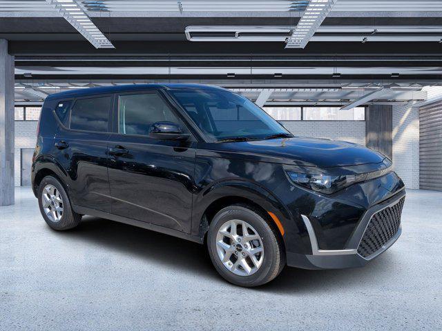 new 2025 Kia Soul car, priced at $21,351