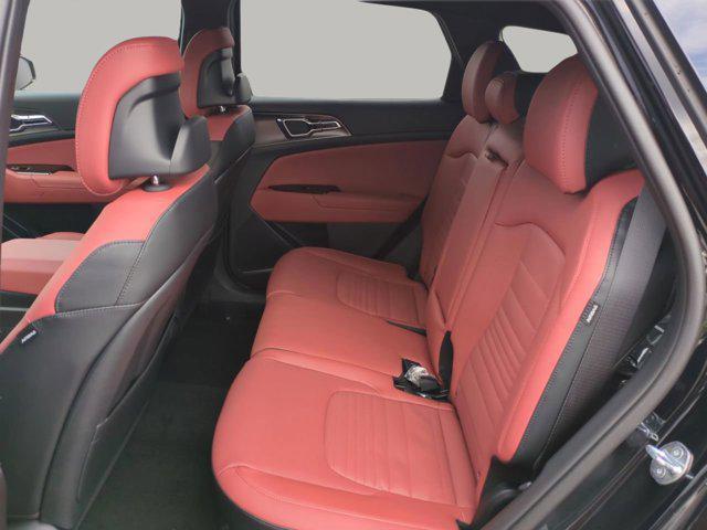 new 2025 Kia Sportage car, priced at $35,175