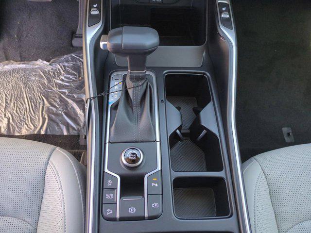 new 2025 Kia Sorento car, priced at $35,786