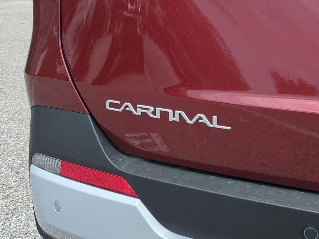 new 2026 Kia Carnival Hybrid car, priced at $41,748