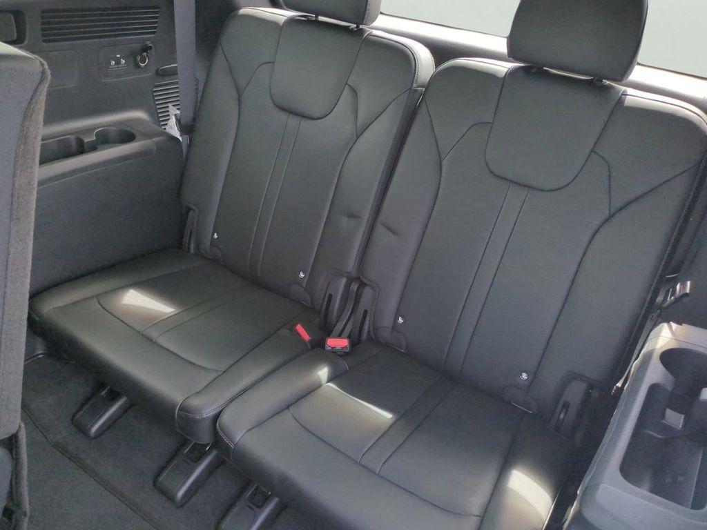 new 2026 Kia Sorento car, priced at $34,656