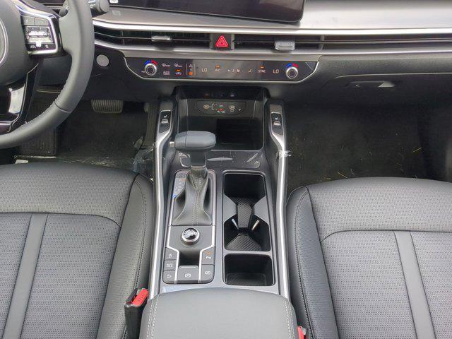 new 2025 Kia Sorento car, priced at $34,819