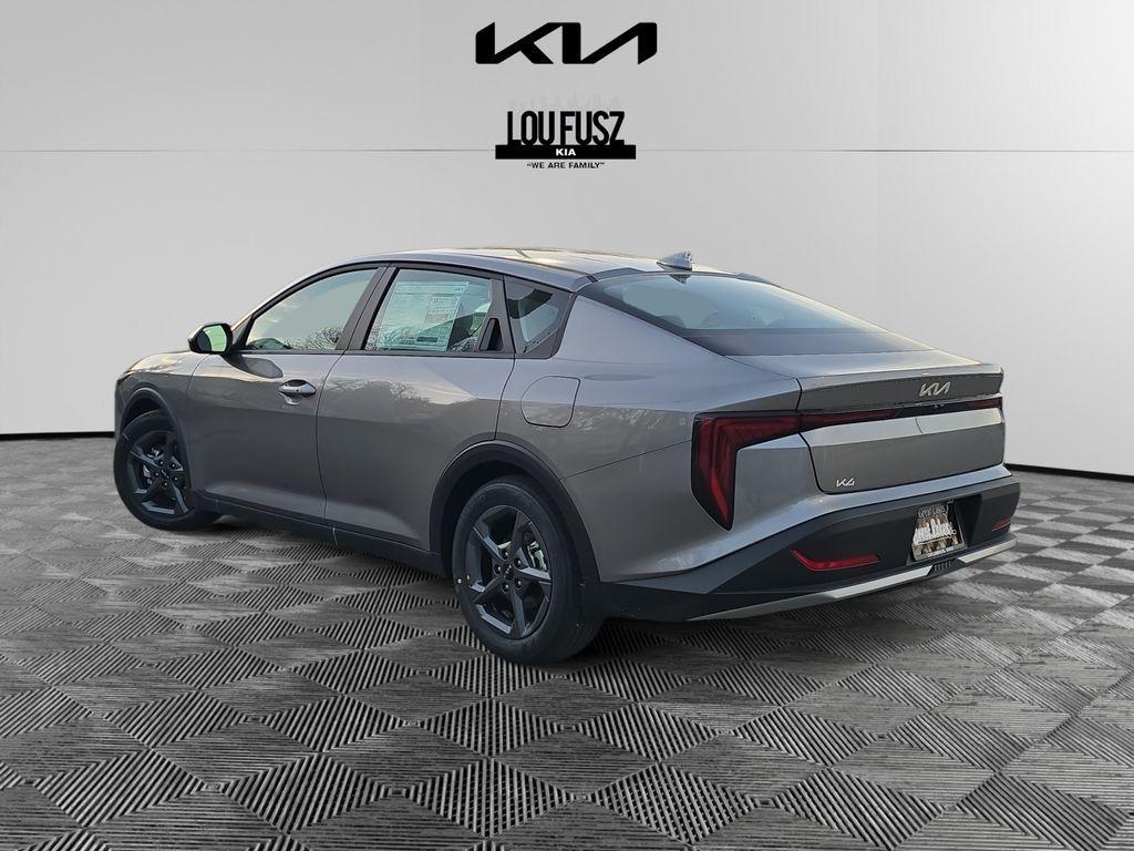 new 2025 Kia K4 car, priced at $22,091