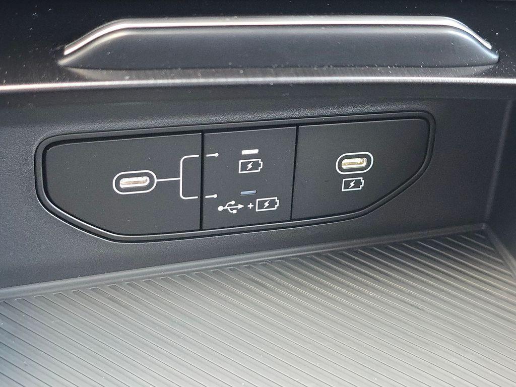 new 2026 Kia Sportage Hybrid car, priced at $28,593