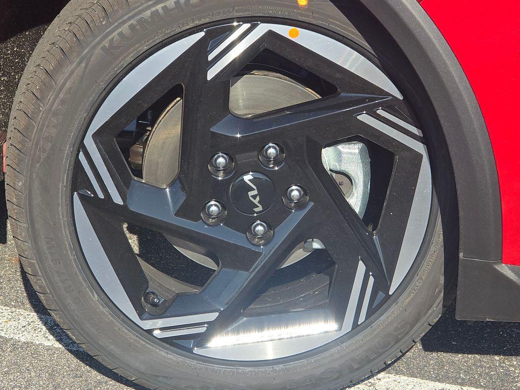 new 2025 Kia K4 car, priced at $22,713