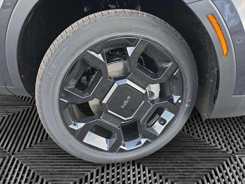 new 2026 Kia Sorento car, priced at $40,203