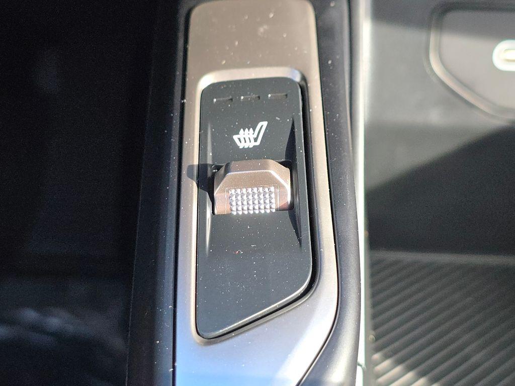 new 2026 Kia Sorento car, priced at $36,019