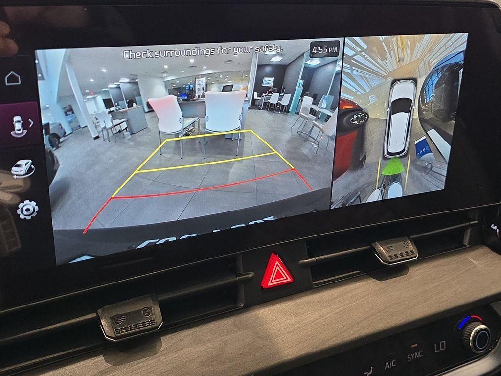 new 2025 Kia Sportage Plug-In Hybrid car, priced at $38,392