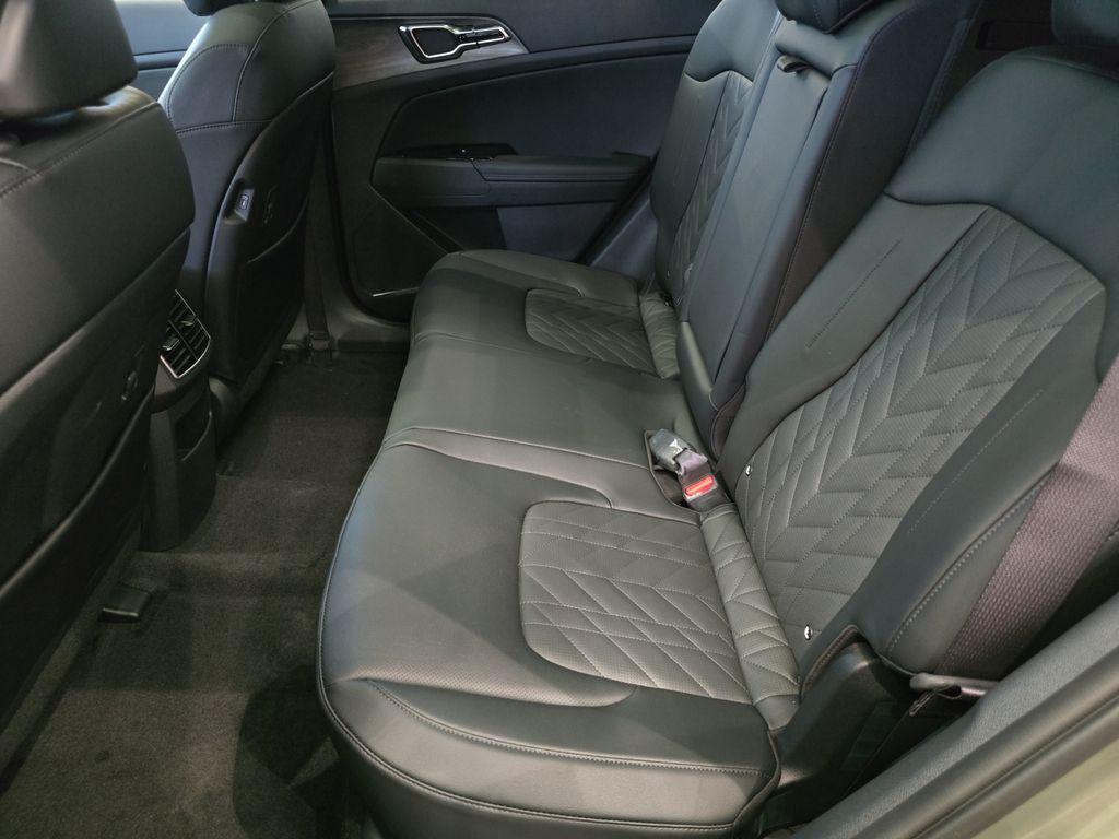 new 2025 Kia Sportage Plug-In Hybrid car, priced at $38,392